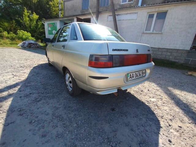 Желтый ВАЗ 2110, объемом двигателя 1.6 л и пробегом 254 тыс. км за 1100 $, фото 3 на Automoto.ua