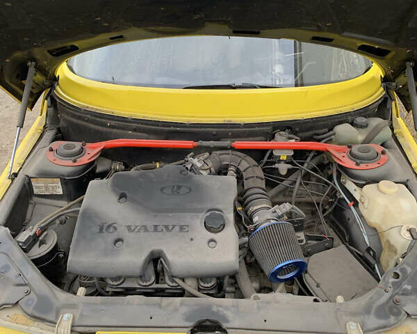 Желтый ВАЗ 2110, объемом двигателя 1.6 л и пробегом 90 тыс. км за 1800 $, фото 6 на Automoto.ua
