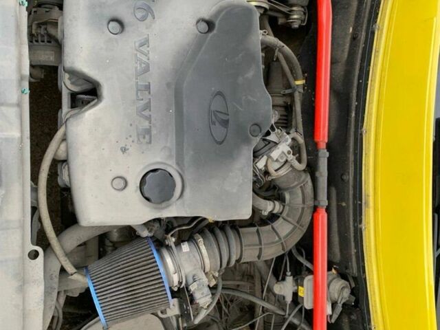 Жовтий ВАЗ 2110, об'ємом двигуна 1.6 л та пробігом 90 тис. км за 1200 $, фото 6 на Automoto.ua
