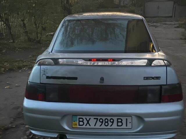 ВАЗ 2110 2002 в Бердичеве на Automoto.ua Серый ВАЗ 2110, объемом двигателя 1.5 л и пробегом 204 тыс. км за 903 $, фото 1 на Automoto.ua