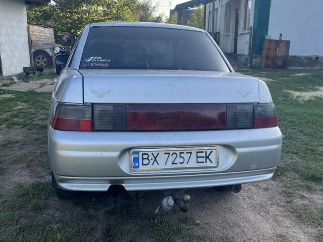 Серый ВАЗ 2110, объемом двигателя 1.5 л и пробегом 310 тыс. км за 477 $, фото 5 на Automoto.ua