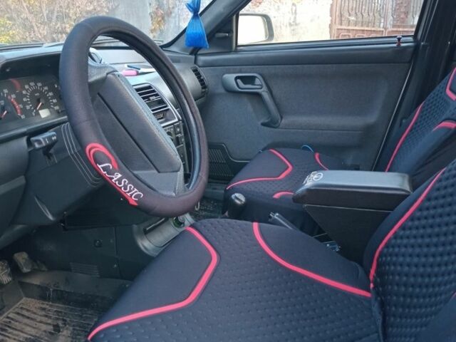 ВАЗ 2110 2004 у Лубнах на Automoto.ua Сірий ВАЗ 2110, об'ємом двигуна 1.5 л та пробігом 200 тис. км за 1800 $, фото 5 на Automoto.ua