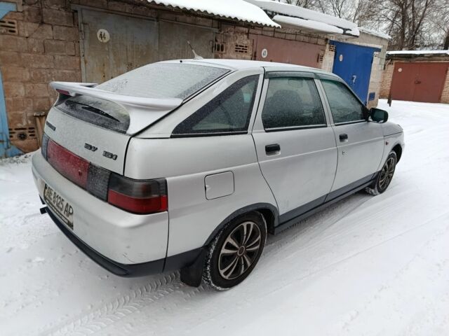 Серый ВАЗ 2110, объемом двигателя 1 л и пробегом 180 тыс. км за 1777 $, фото 3 на Automoto.ua