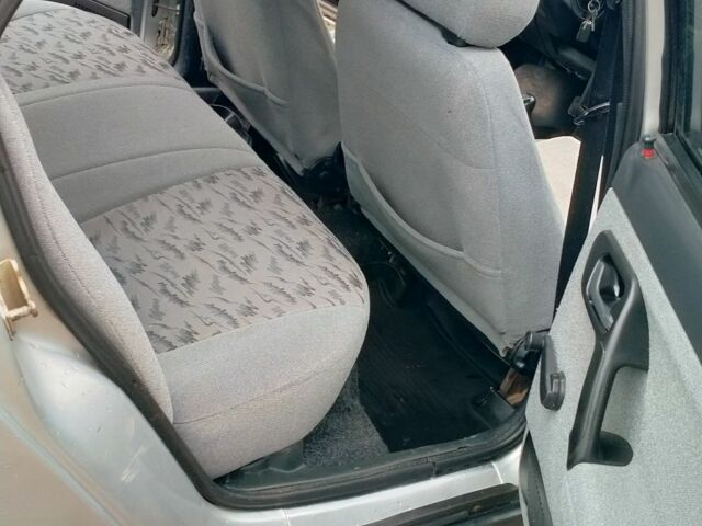 Сірий ВАЗ 2110, об'ємом двигуна 1.6 л та пробігом 140 тис. км за 1500 $, фото 7 на Automoto.ua