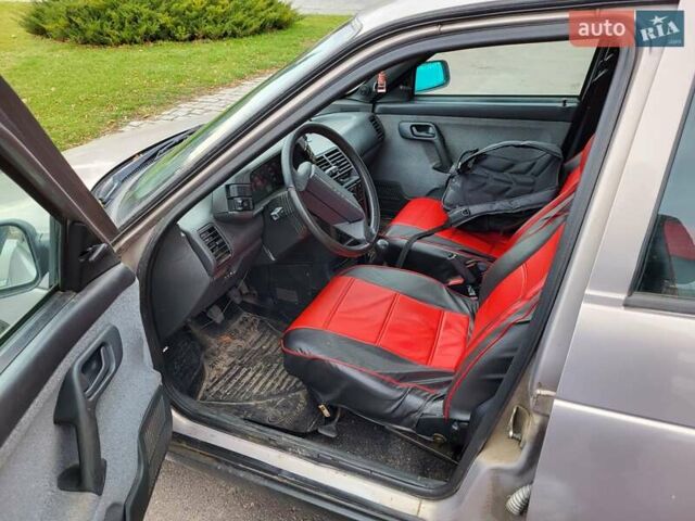 Серый ВАЗ 2110, объемом двигателя 1.6 л и пробегом 160 тыс. км за 2400 $, фото 7 на Automoto.ua