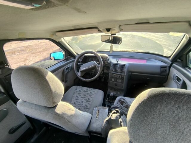 ВАЗ 2110 2007 у Сумах на Automoto.ua Сірий ВАЗ 2110, об'ємом двигуна 1.6 л та пробігом 200 тис. км за 1800 $, фото 5 на Automoto.ua