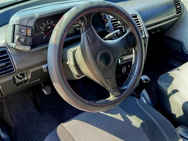 Сірий ВАЗ 2110, об'ємом двигуна 0 л та пробігом 158 тис. км за 2000 $, фото 5 на Automoto.ua