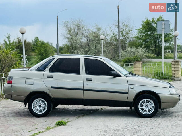ВАЗ 2110 2000 в Новомосковске на Automoto.ua Серый ВАЗ 2110, объемом двигателя 1.5 л и пробегом 200 тыс. км за 1950 $, фото 21 на Automoto.ua
