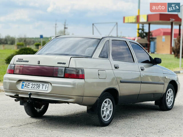 ВАЗ 2110 2000 в Новомосковске на Automoto.ua Серый ВАЗ 2110, объемом двигателя 1.5 л и пробегом 200 тыс. км за 1950 $, фото 4 на Automoto.ua