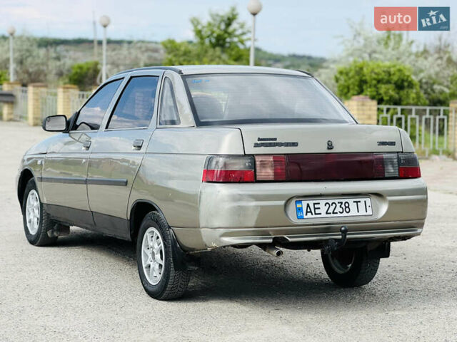 ВАЗ 2110 2000 в Новомосковске на Automoto.ua Серый ВАЗ 2110, объемом двигателя 1.5 л и пробегом 200 тыс. км за 1950 $, фото 9 на Automoto.ua
