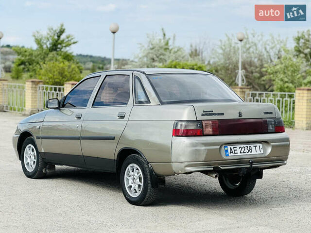 ВАЗ 2110 2000 в Новомосковске на Automoto.ua Серый ВАЗ 2110, объемом двигателя 1.5 л и пробегом 200 тыс. км за 1950 $, фото 6 на Automoto.ua