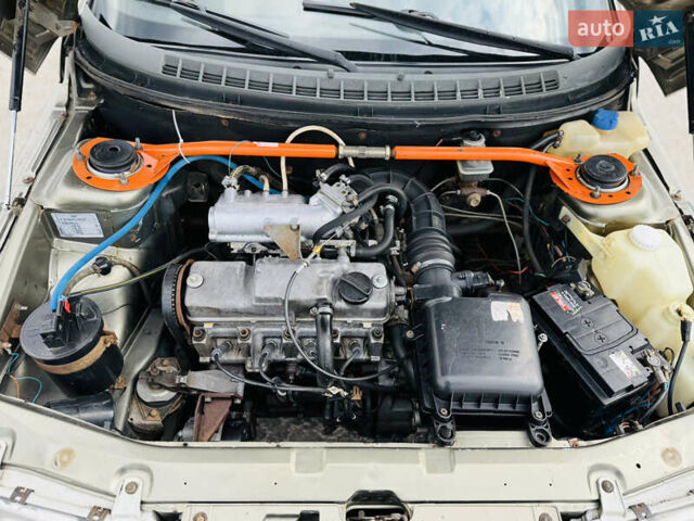 ВАЗ 2110 2000 в Новомосковске на Automoto.ua Серый ВАЗ 2110, объемом двигателя 1.5 л и пробегом 200 тыс. км за 1950 $, фото 11 на Automoto.ua