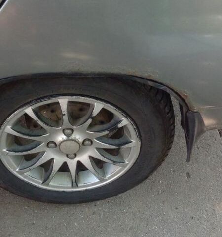 Серый ВАЗ 2110, объемом двигателя 1.6 л и пробегом 200 тыс. км за 1100 $, фото 2 на Automoto.ua