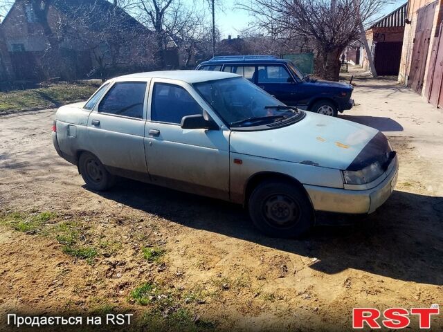 Серый ВАЗ 2110, объемом двигателя 1.5 л и пробегом 110 тыс. км за 900 $, фото 2 на Automoto.ua