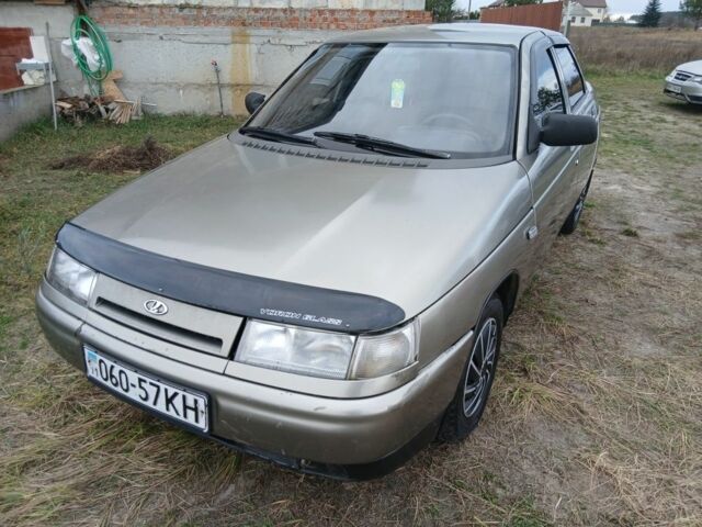 Серый ВАЗ 2110, объемом двигателя 1.5 л и пробегом 130 тыс. км за 1400 $, фото 1 на Automoto.ua