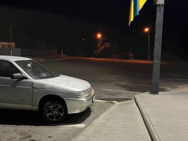 Сірий ВАЗ 2110, об'ємом двигуна 1.5 л та пробігом 102 тис. км за 1208 $, фото 4 на Automoto.ua