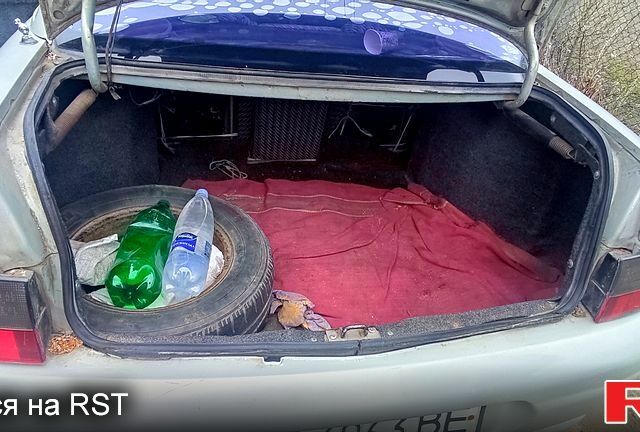 Серый ВАЗ 2110, объемом двигателя 1.5 л и пробегом 0 тыс. км за 1500 $, фото 8 на Automoto.ua