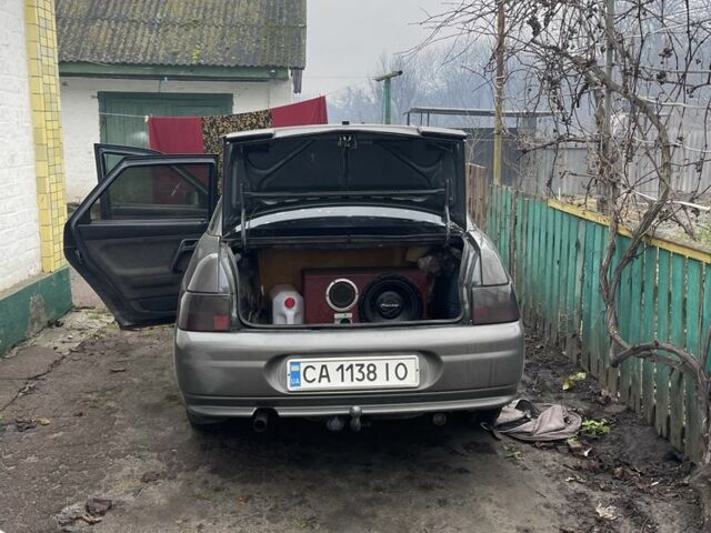 Серый ВАЗ 2110, объемом двигателя 1.5 л и пробегом 2 тыс. км за 1742 $, фото 6 на Automoto.ua