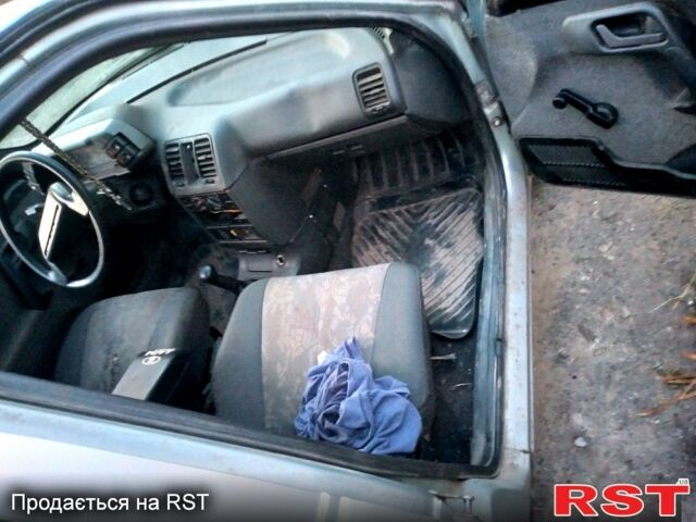 Серый ВАЗ 2110, объемом двигателя 1.5 л и пробегом 0 тыс. км за 1000 $, фото 4 на Automoto.ua