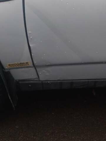 Серый ВАЗ 2110, объемом двигателя 1.5 л и пробегом 320 тыс. км за 1200 $, фото 3 на Automoto.ua