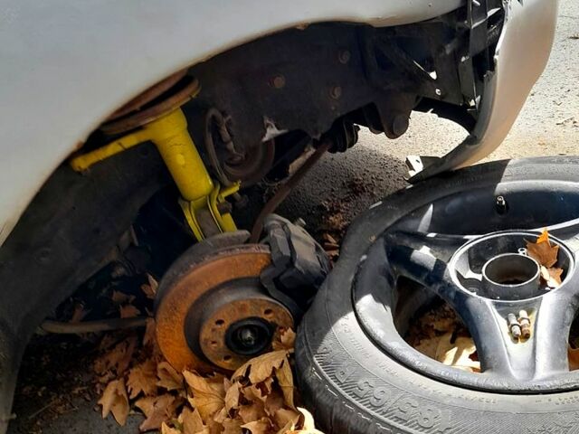 Сірий ВАЗ 2110, об'ємом двигуна 1.5 л та пробігом 0 тис. км за 300 $, фото 4 на Automoto.ua