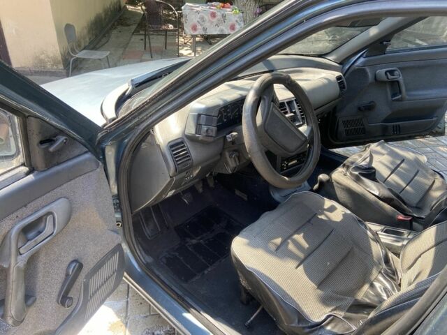 Серый ВАЗ 2110, объемом двигателя 1.5 л и пробегом 191 тыс. км за 550 $, фото 2 на Automoto.ua