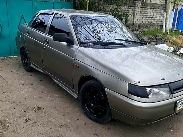 Серый ВАЗ 2110, объемом двигателя 1.5 л и пробегом 0 тыс. км за 1200 $, фото 2 на Automoto.ua