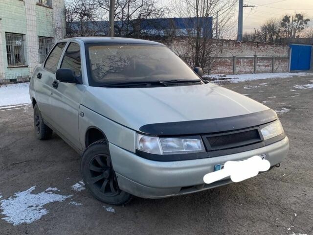 Серый ВАЗ 2110, объемом двигателя 1.5 л и пробегом 200 тыс. км за 2500 $, фото 1 на Automoto.ua