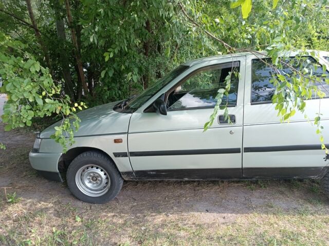 Сірий ВАЗ 2110, об'ємом двигуна 1.6 л та пробігом 200 тис. км за 900 $, фото 1 на Automoto.ua
