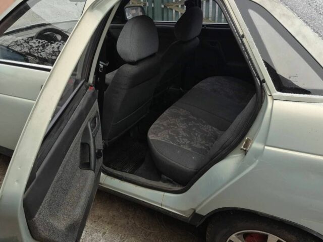 Серый ВАЗ 2110, объемом двигателя 1.5 л и пробегом 240 тыс. км за 1183 $, фото 3 на Automoto.ua