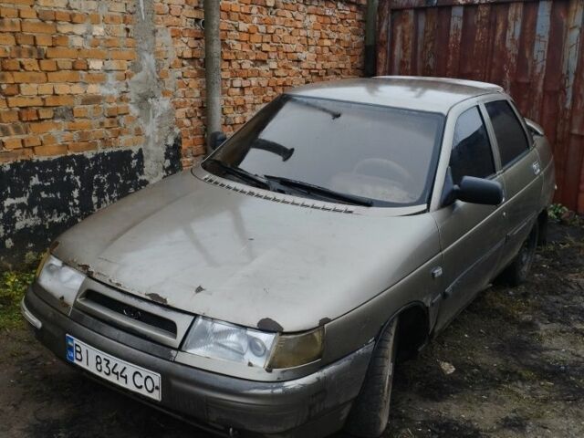 Серый ВАЗ 2110, объемом двигателя 1.5 л и пробегом 240 тыс. км за 568 $, фото 1 на Automoto.ua