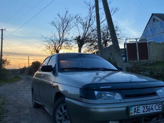 Серый ВАЗ 2110, объемом двигателя 1.5 л и пробегом 250 тыс. км за 800 $, фото 2 на Automoto.ua