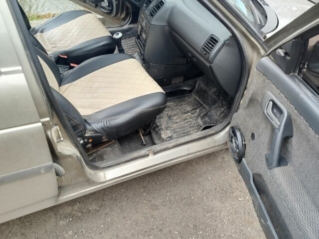 Серый ВАЗ 2110, объемом двигателя 1.5 л и пробегом 2 тыс. км за 1500 $, фото 4 на Automoto.ua