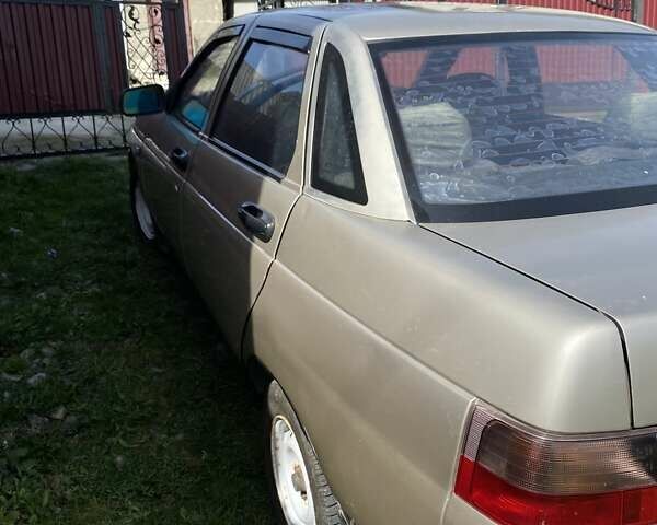 Серый ВАЗ 2110, объемом двигателя 1.5 л и пробегом 299 тыс. км за 1100 $, фото 5 на Automoto.ua