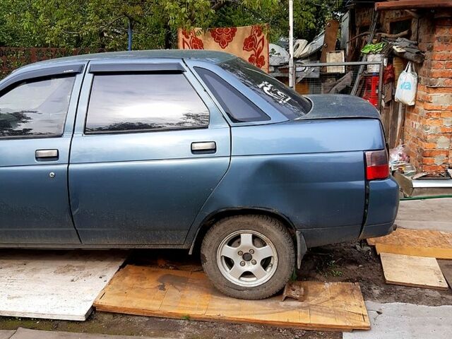 Серый ВАЗ 2110, объемом двигателя 1.5 л и пробегом 303 тыс. км за 1300 $, фото 3 на Automoto.ua