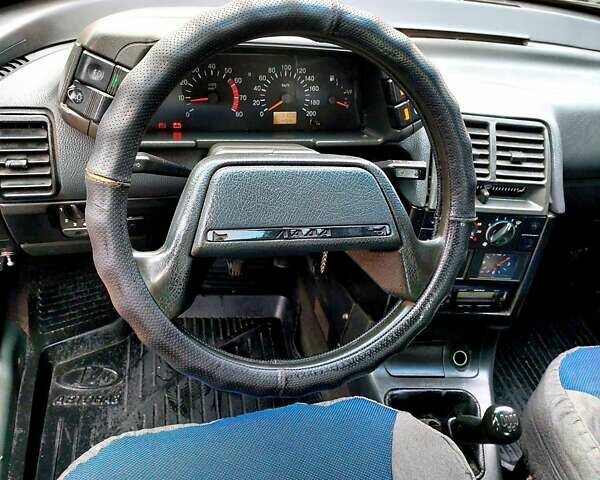 Сірий ВАЗ 2110, об'ємом двигуна 1.5 л та пробігом 317 тис. км за 1900 $, фото 20 на Automoto.ua