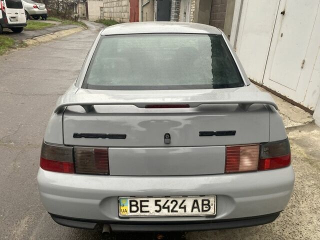 Серый ВАЗ 2110, объемом двигателя 1.6 л и пробегом 280 тыс. км за 1550 $, фото 3 на Automoto.ua