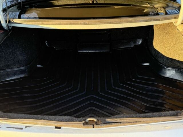 Серый ВАЗ 2110, объемом двигателя 1.5 л и пробегом 175 тыс. км за 1499 $, фото 9 на Automoto.ua