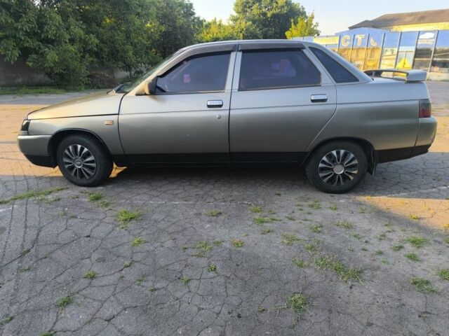 Серый ВАЗ 2110, объемом двигателя 1.5 л и пробегом 84 тыс. км за 1900 $, фото 2 на Automoto.ua