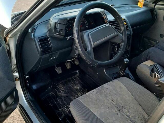 Сірий ВАЗ 2110, об'ємом двигуна 1.5 л та пробігом 246 тис. км за 1500 $, фото 9 на Automoto.ua