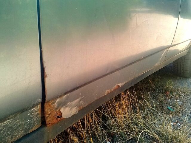 Серый ВАЗ 2110, объемом двигателя 1.5 л и пробегом 150 тыс. км за 1185 $, фото 11 на Automoto.ua