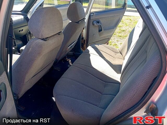 Серый ВАЗ 2110, объемом двигателя 1.5 л и пробегом 290 тыс. км за 1400 $, фото 6 на Automoto.ua