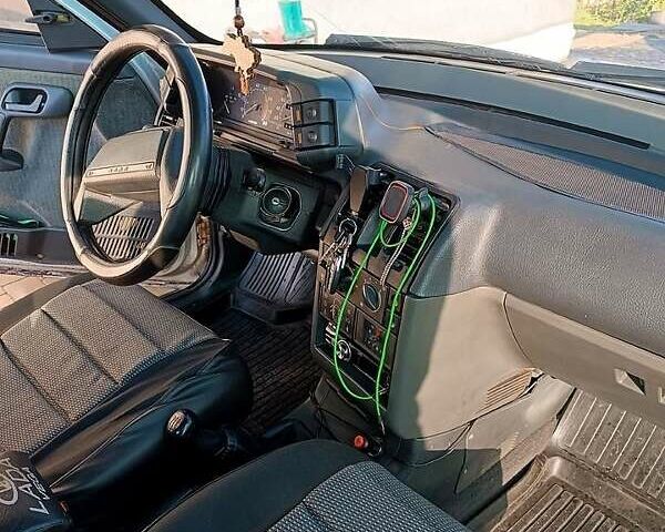 Серый ВАЗ 2110, объемом двигателя 1.5 л и пробегом 170 тыс. км за 1800 $, фото 3 на Automoto.ua