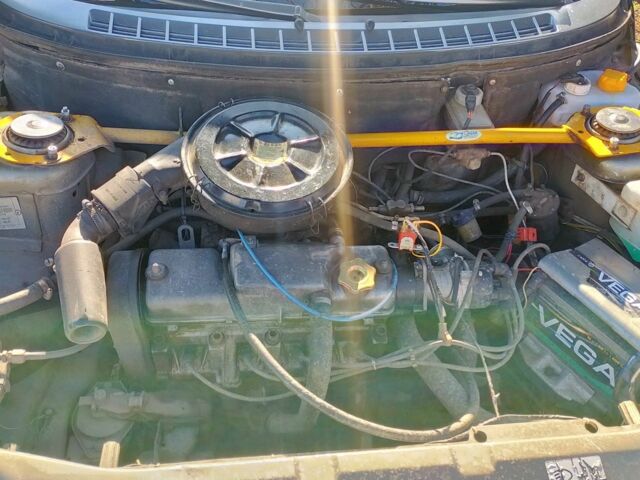 Серый ВАЗ 2110, объемом двигателя 1.5 л и пробегом 150 тыс. км за 1429 $, фото 4 на Automoto.ua