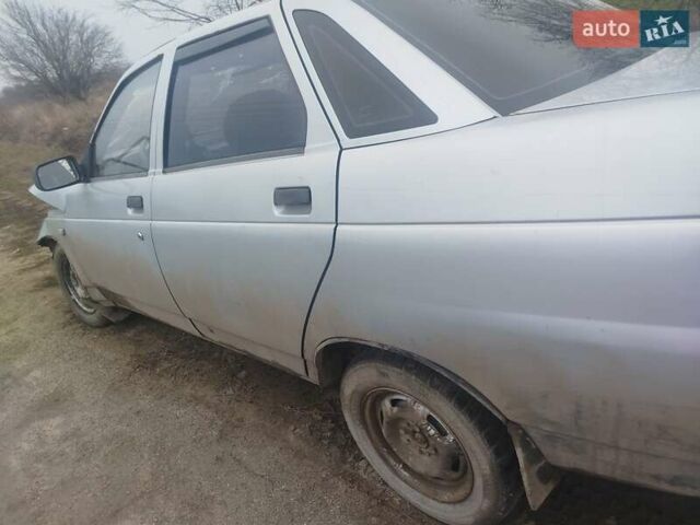 Серый ВАЗ 2110, объемом двигателя 1.5 л и пробегом 299 тыс. км за 723 $, фото 1 на Automoto.ua