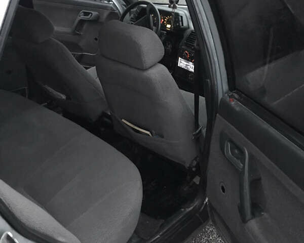 Серый ВАЗ 2110, объемом двигателя 1.5 л и пробегом 330 тыс. км за 1000 $, фото 9 на Automoto.ua