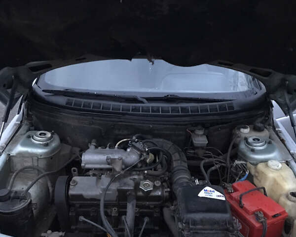 Серый ВАЗ 2110, объемом двигателя 1.5 л и пробегом 330 тыс. км за 1000 $, фото 11 на Automoto.ua