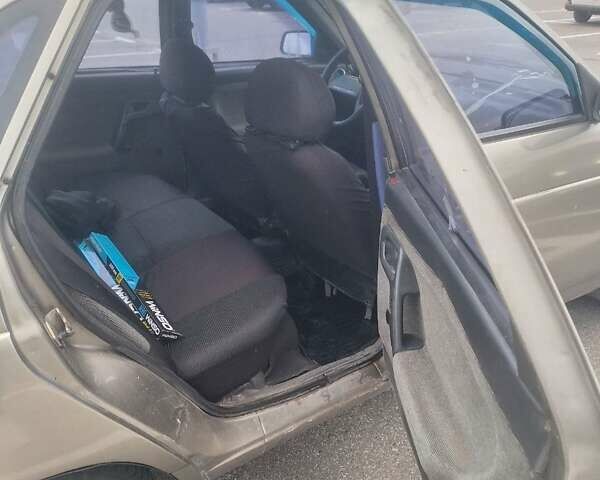 Серый ВАЗ 2110, объемом двигателя 1.5 л и пробегом 285 тыс. км за 2100 $, фото 21 на Automoto.ua