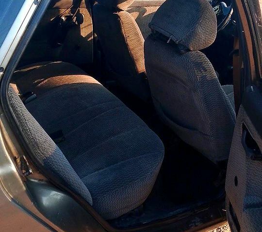 Серый ВАЗ 2110, объемом двигателя 1.5 л и пробегом 300 тыс. км за 1600 $, фото 4 на Automoto.ua