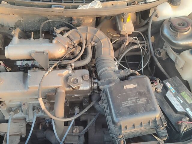 Серый ВАЗ 2110, объемом двигателя 1.5 л и пробегом 232 тыс. км за 950 $, фото 7 на Automoto.ua